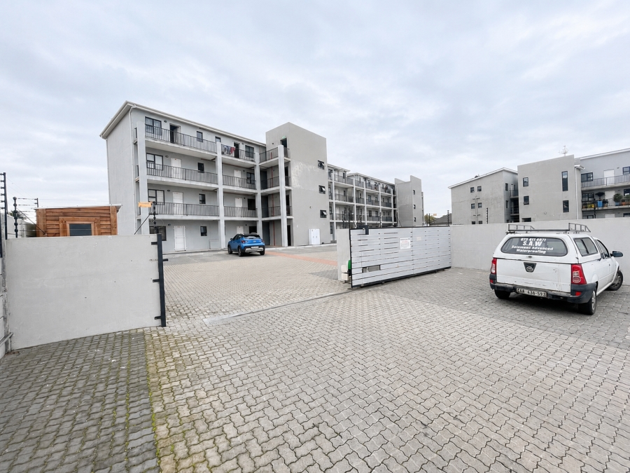 2 Bedroom Property for Sale in Ottery East Western Cape